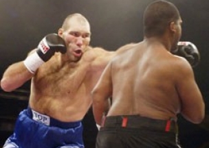 Валуев получил статус обязательного претендента по версии WBA