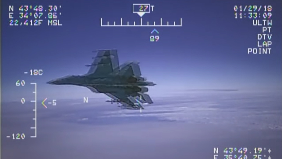 В США показали видео маневра Су-27 при перехвате американского разведчика
