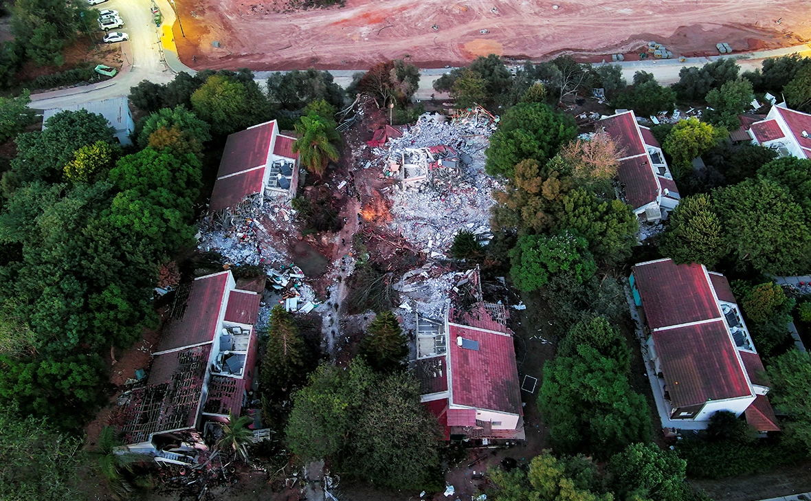 Ilan Rosenberg / Reuters