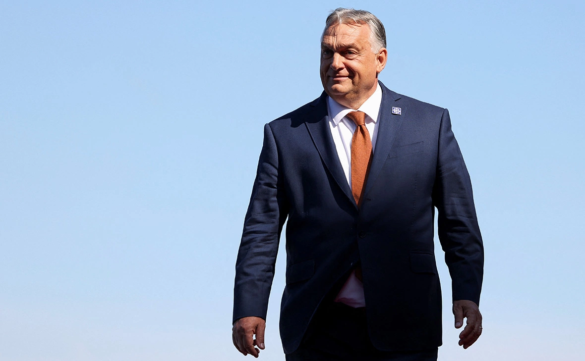 Hollie Adams / Reuters