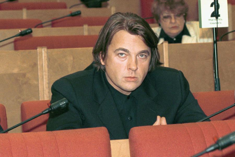 Константин Эрнст в 2000 году