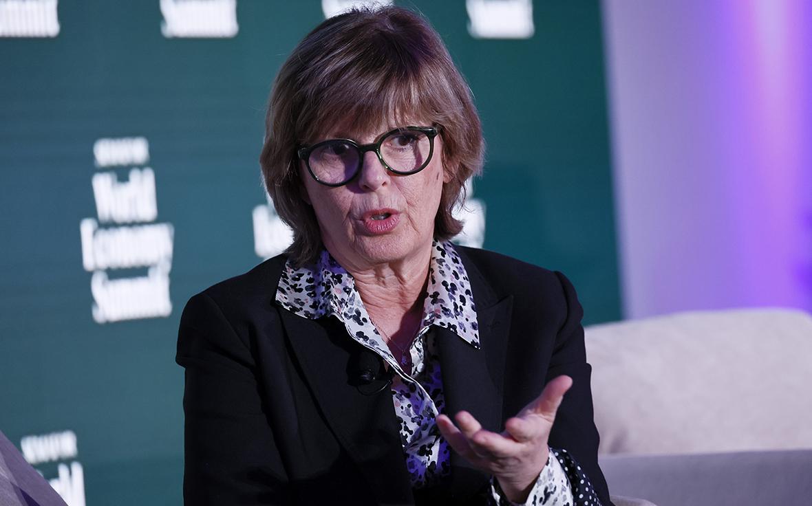 Глава Euroclear рассказала о хеджировании доллара из-за политики Трампа