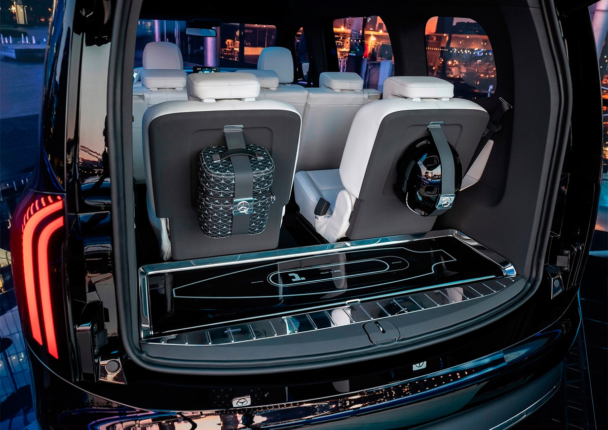 Mercedes-Benz представил электрический компактвэн EQT