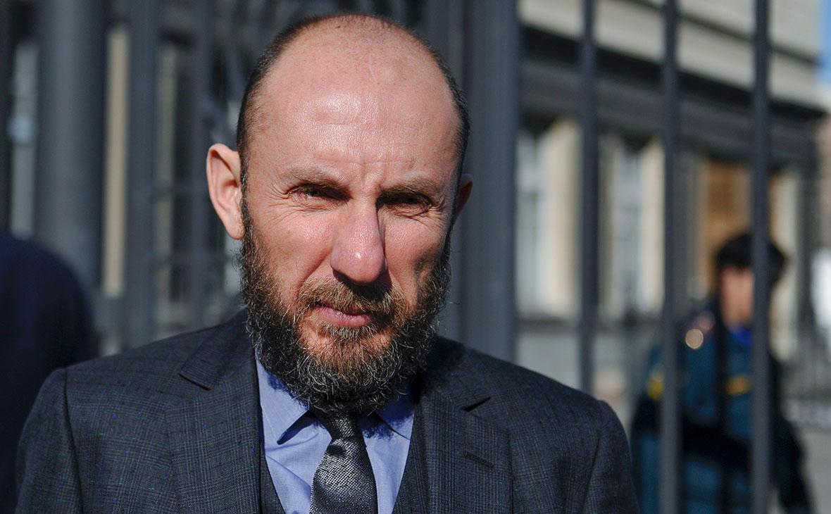 Суд арестовал имущество гендиректора МХАТ Кехмана на 350 млн рублей