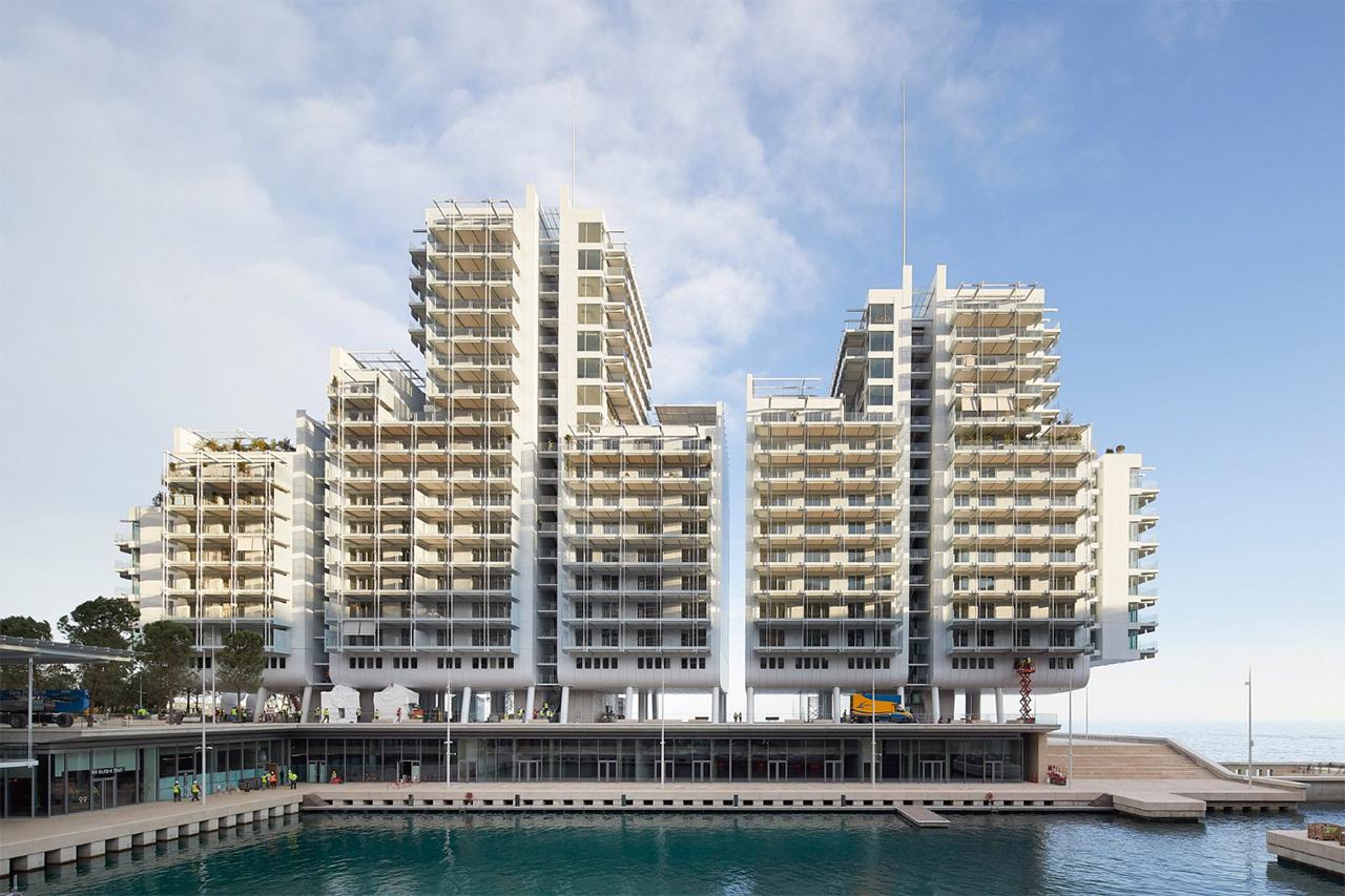 Квартал Mareterra на берегу Средиземного моря