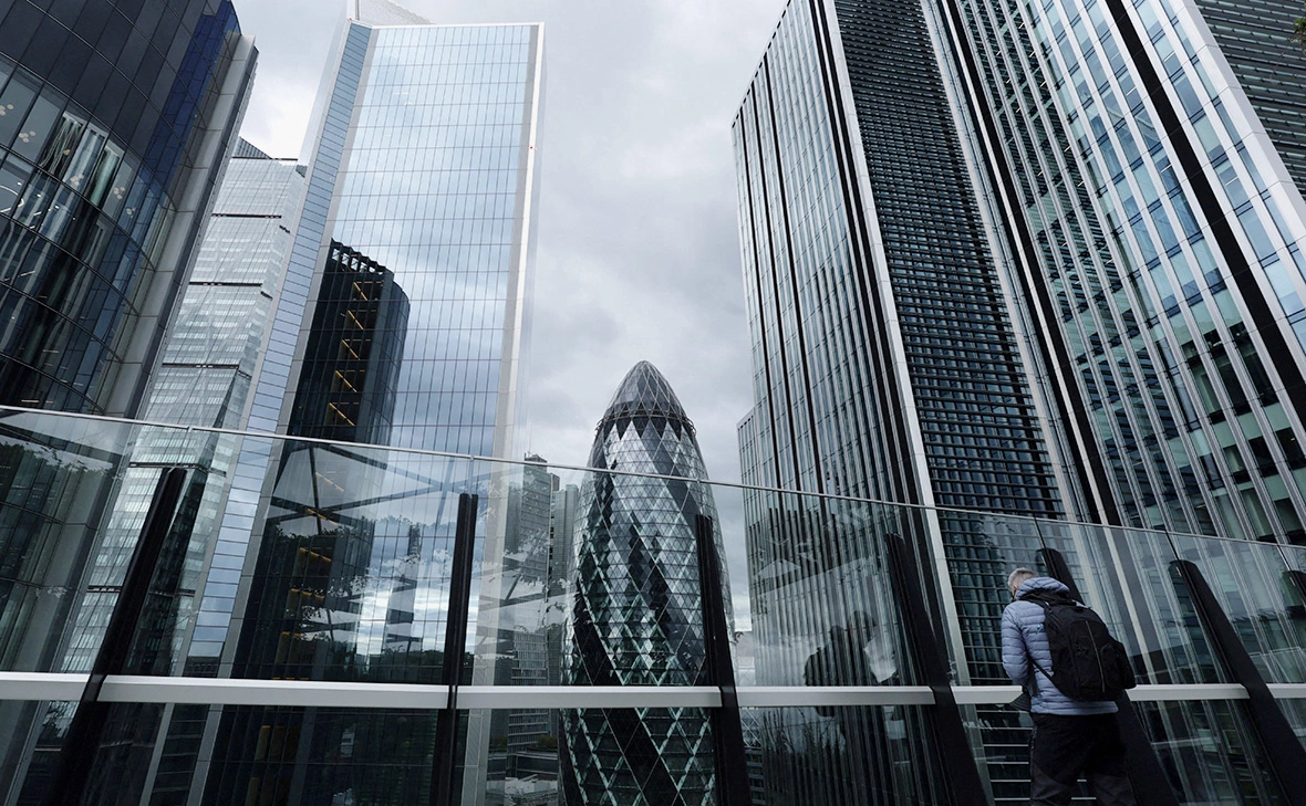 Toby Melville / Reuters