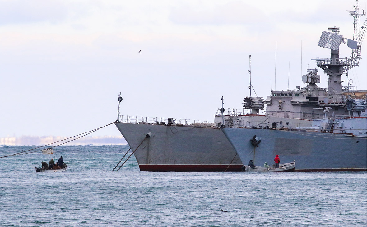 Военные корабли, принадлежащие Украине, в Стрелецкой бухте