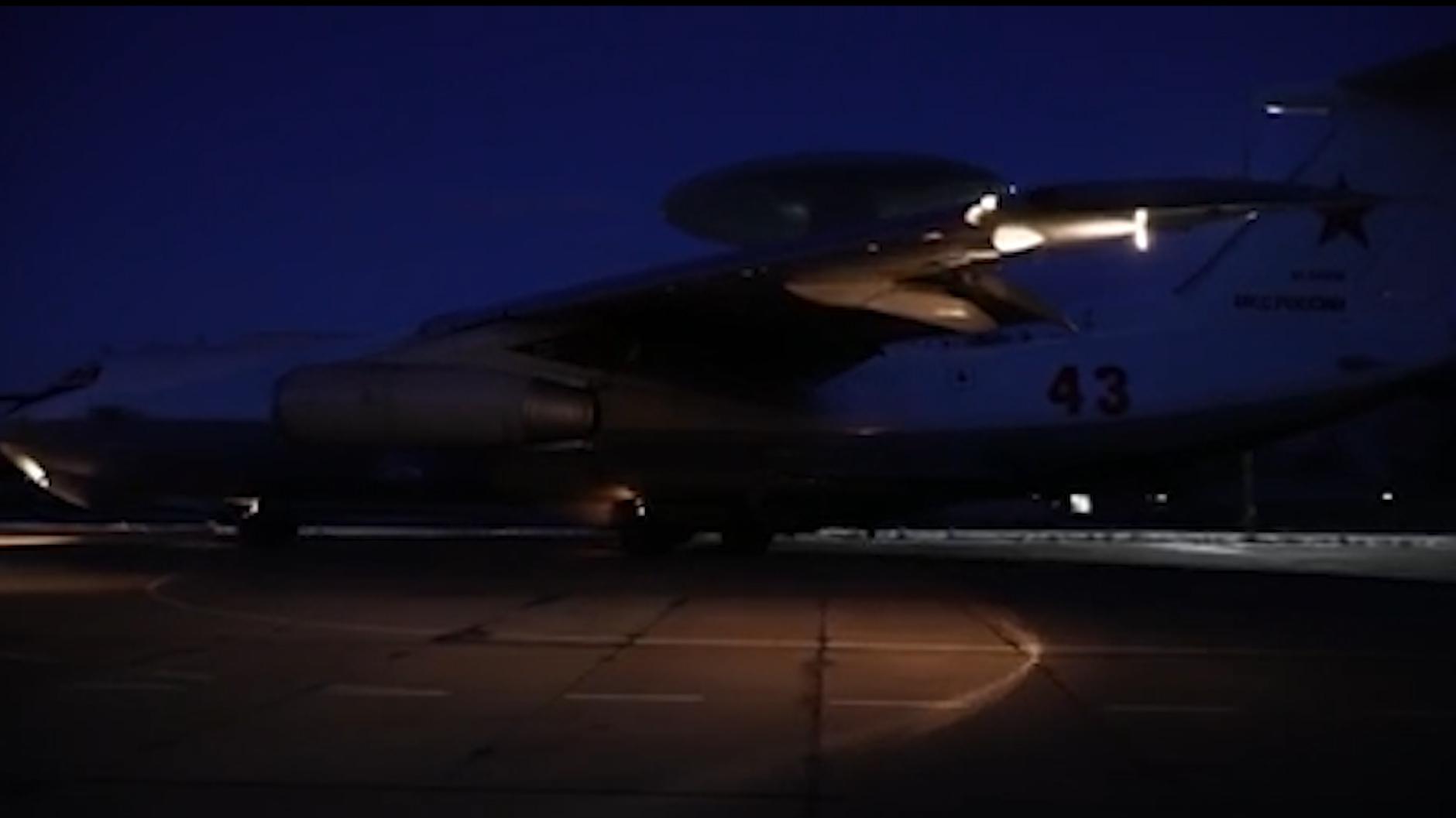 Минобороны Белоруссии показало кадры с исправным самолетом А-50