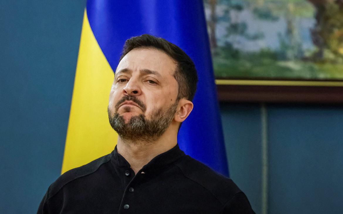 Зеленский напомнил США об обещании Помпео не признавать Крым российским
