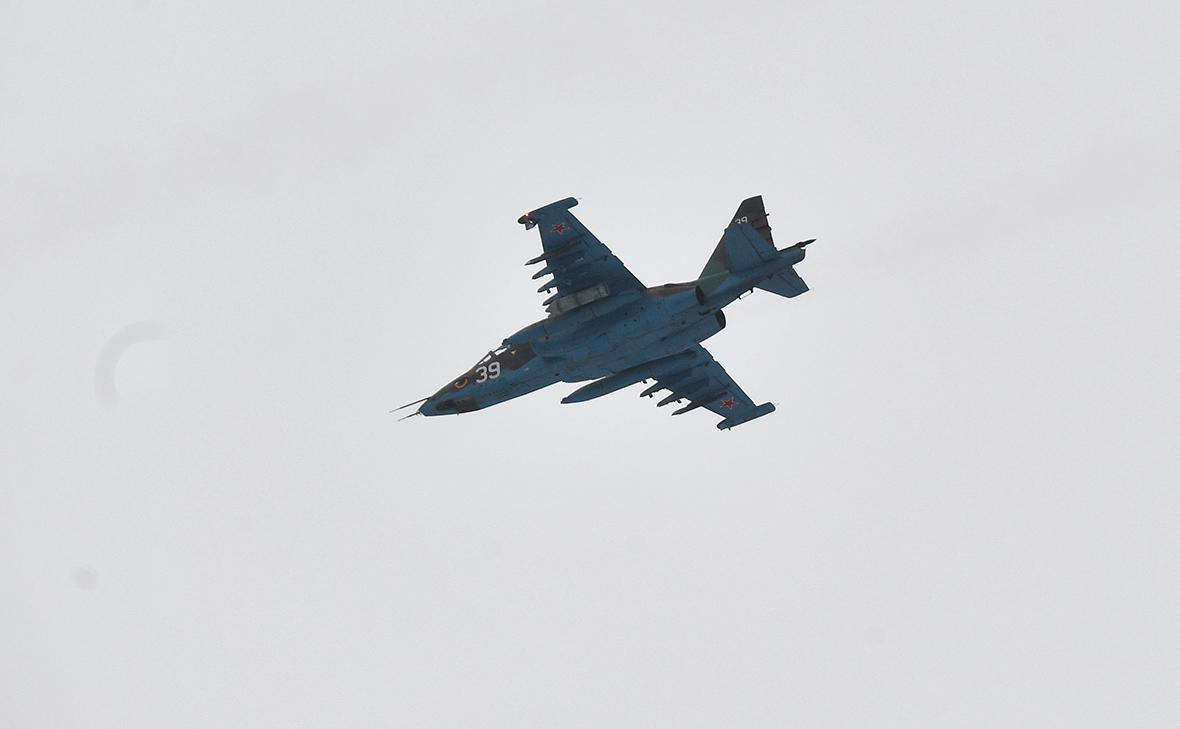 Штурмовик Су-25