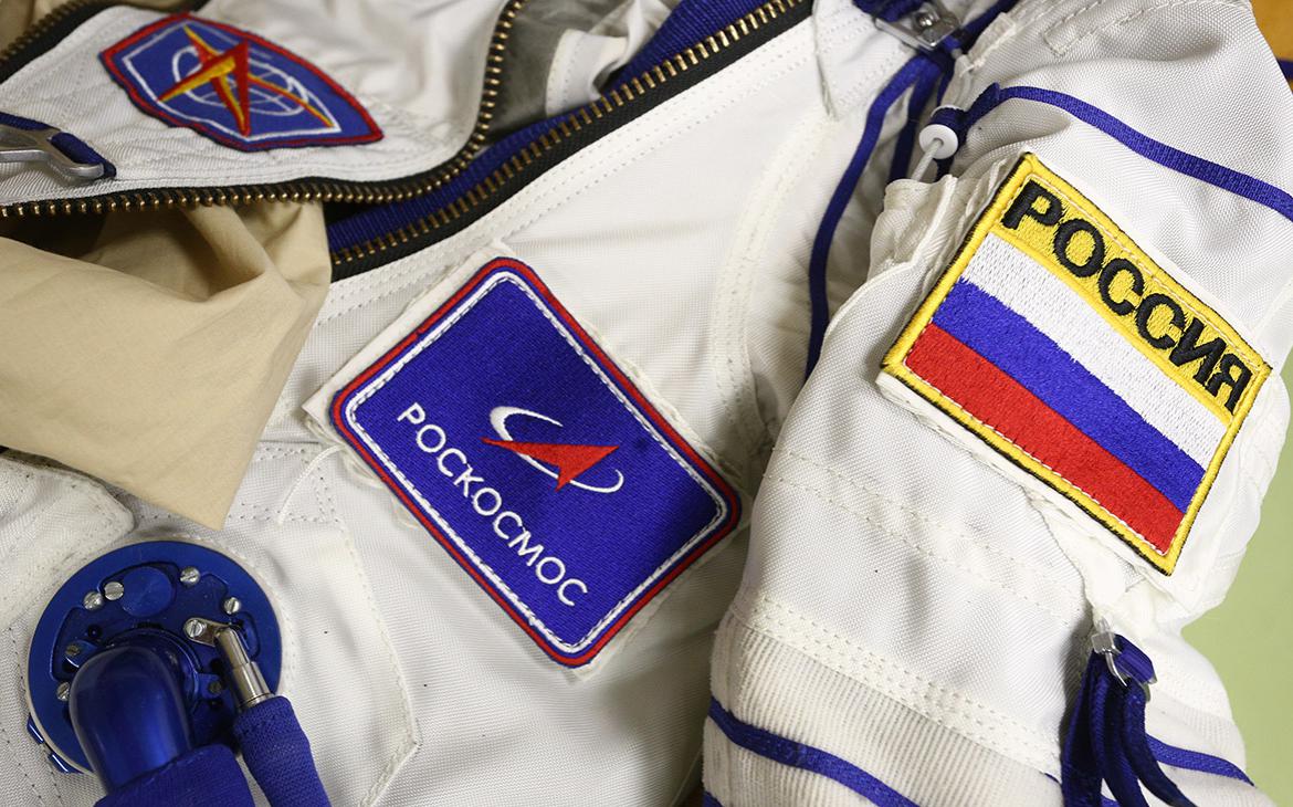 Выход россиян в открытый космос отменили из-за проблем со скафандром