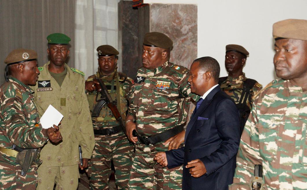 Буркина-Фасо и Мали расценят интервенцию в Нигер как объявление войны"/>














