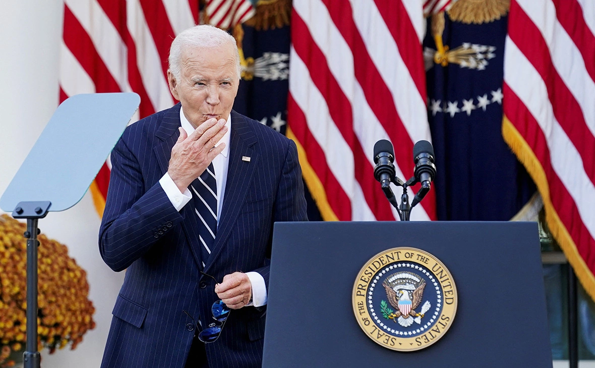 Kevin Lamarque / Reuters