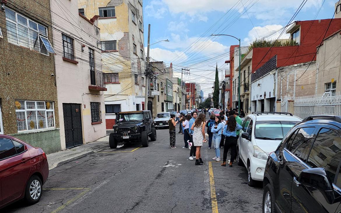В Мексике в годовщину двух землетрясений произошло новое