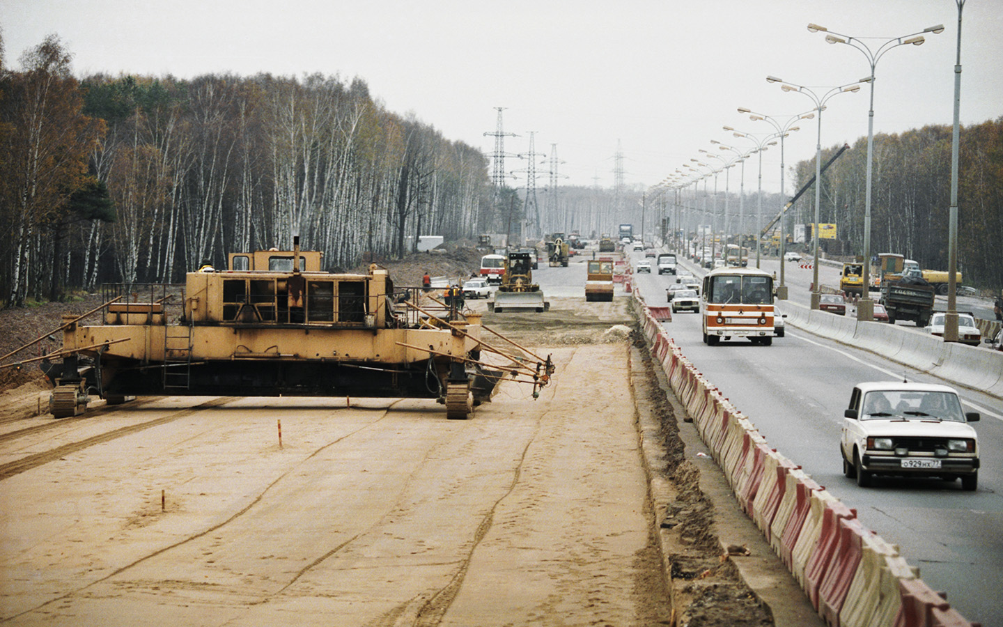 Москва. 21 октября 1997 г. Расширение МКАД в районе Алтуфьевского шоссе
