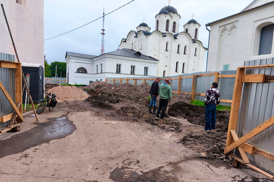 Раскопки на Ярославовом Дворище,&nbsp;Великий Новгород