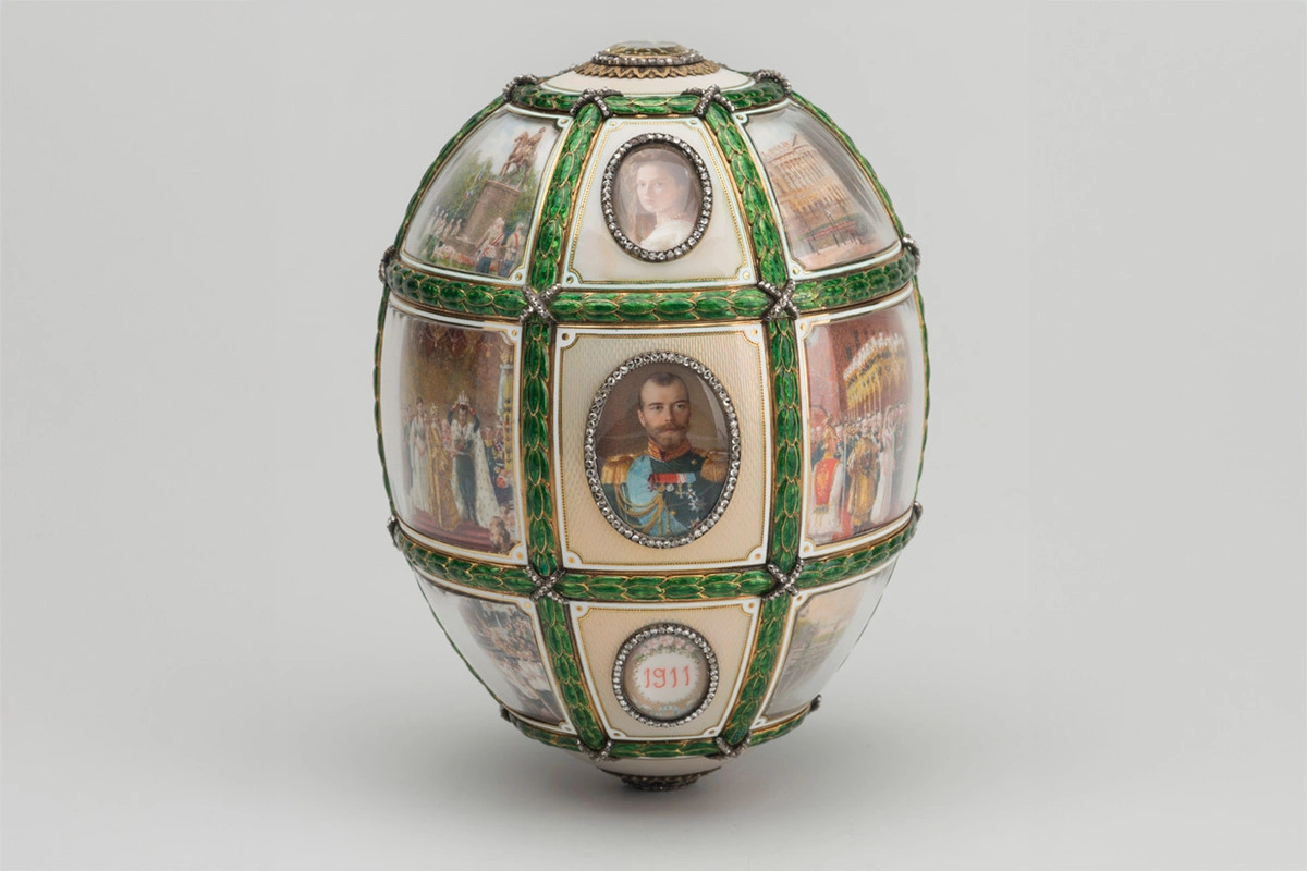 Куда сходить в апреле: ярмарка non/fiction, спектакли и кино