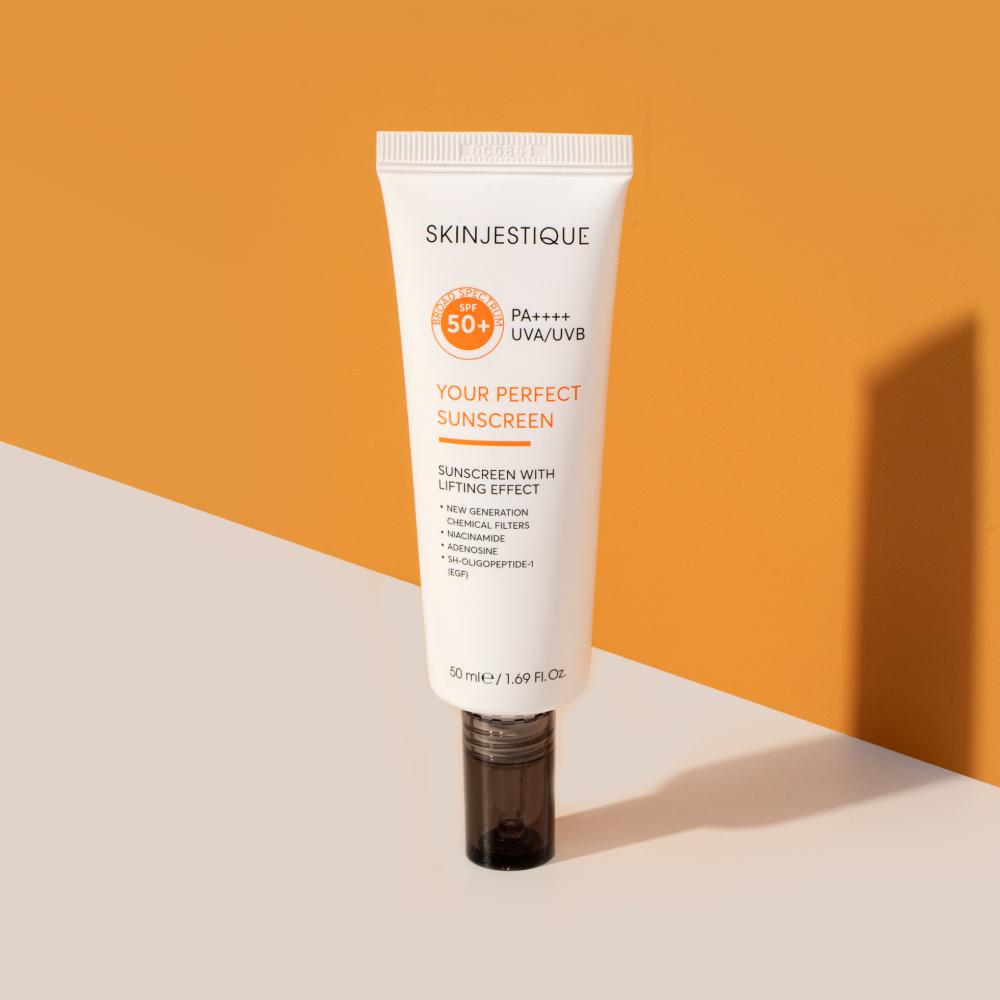 Солнцезащитный крем с лифтинг-эффектом Your perfect sunscreen, Skinjestique, 3500 руб. (skinjestique.ru)