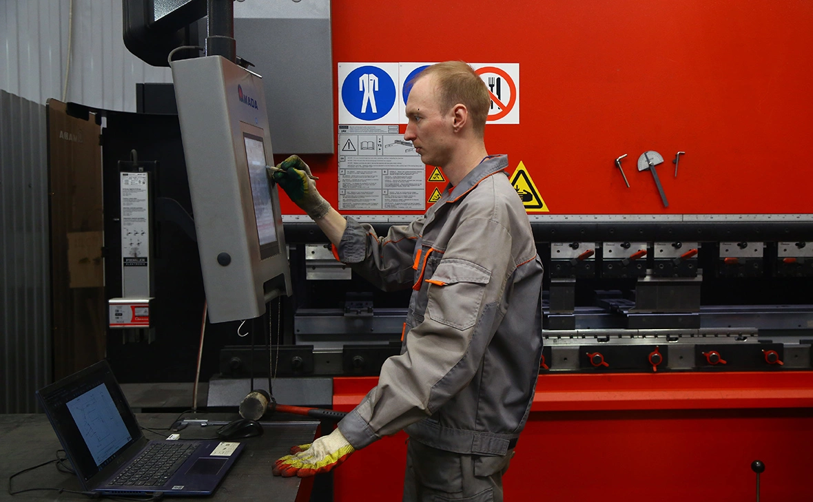 Drew Angerer / Getty Images