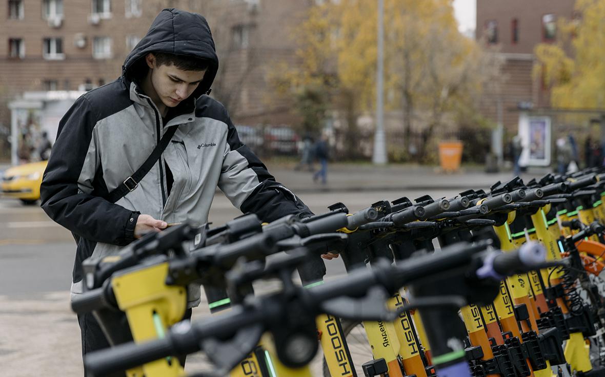 Собянин пообещал, что в Москве не запретят электросамокаты