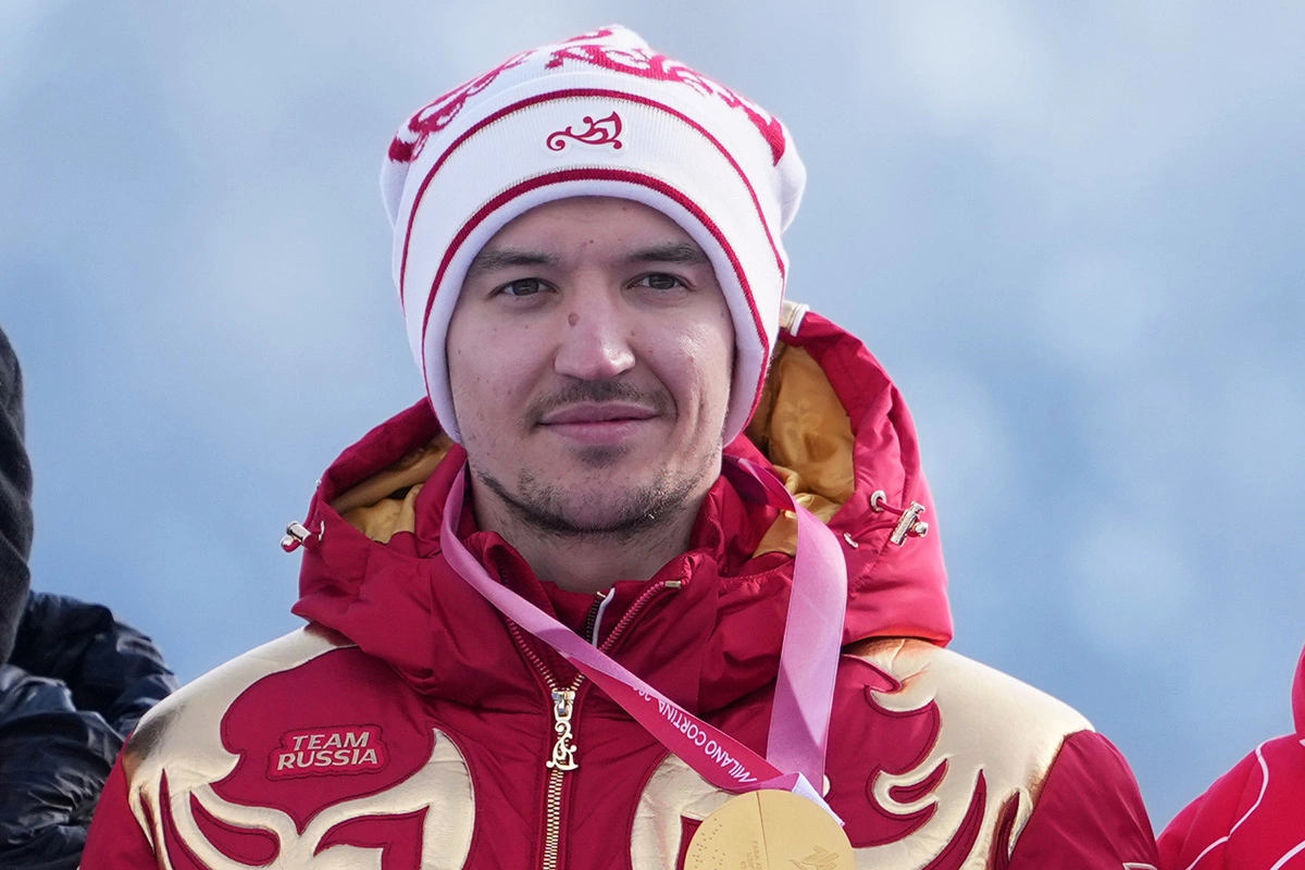 Алексей Бугаев завоевал золото в слаломе на Паралимпиаде в Италии