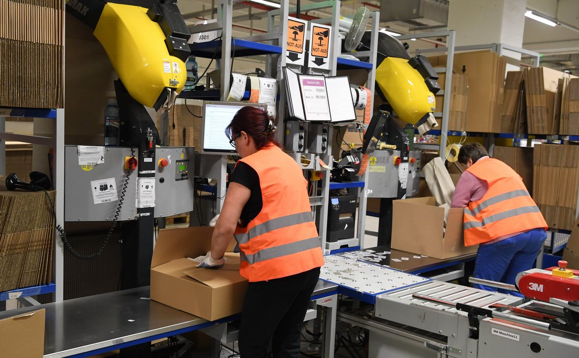 Работники Amazon