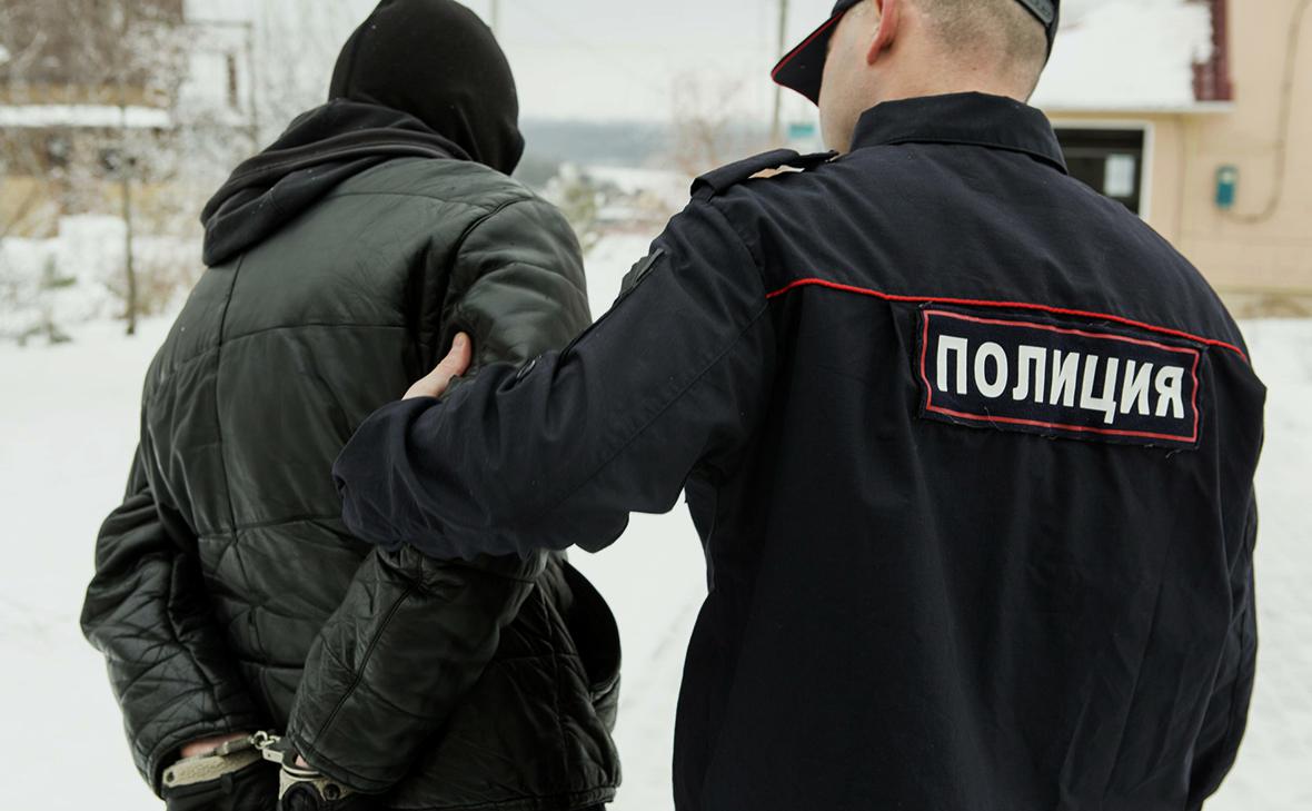 В Подмосковье юношу задержали за попытку поджечь патрульную машину