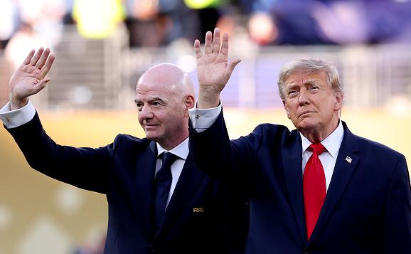 Президент ФИФА Джанни Инфантино и президент США Дональд Трамп
