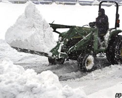 В Москве на уборку снега брошено 9 тыс. единиц спецтехники
