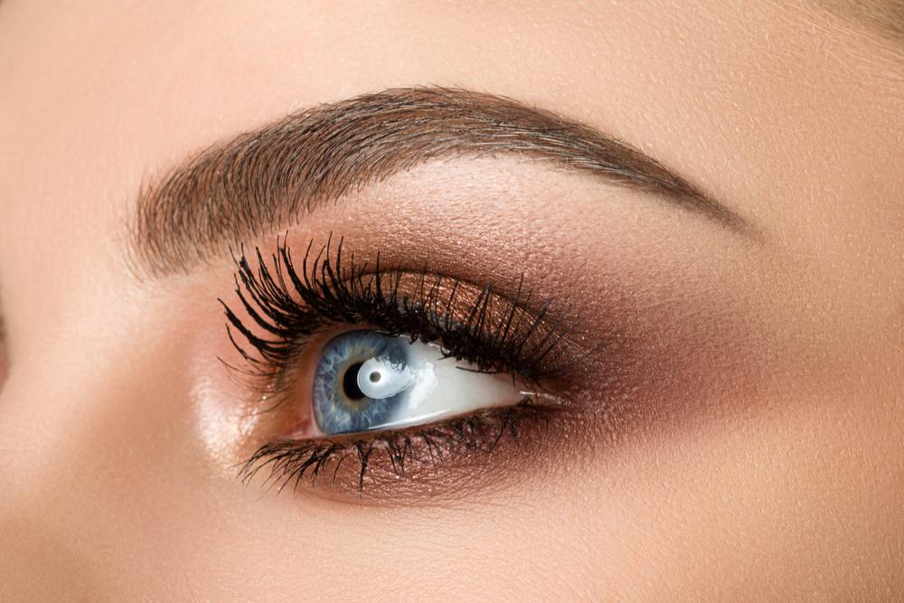 Макияж для голубых глаз: пошаговое руководство с фото | Уроки макияжа | Дзен