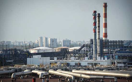 Московский нефтеперерабатывающий завод (МНПЗ) в Капотне