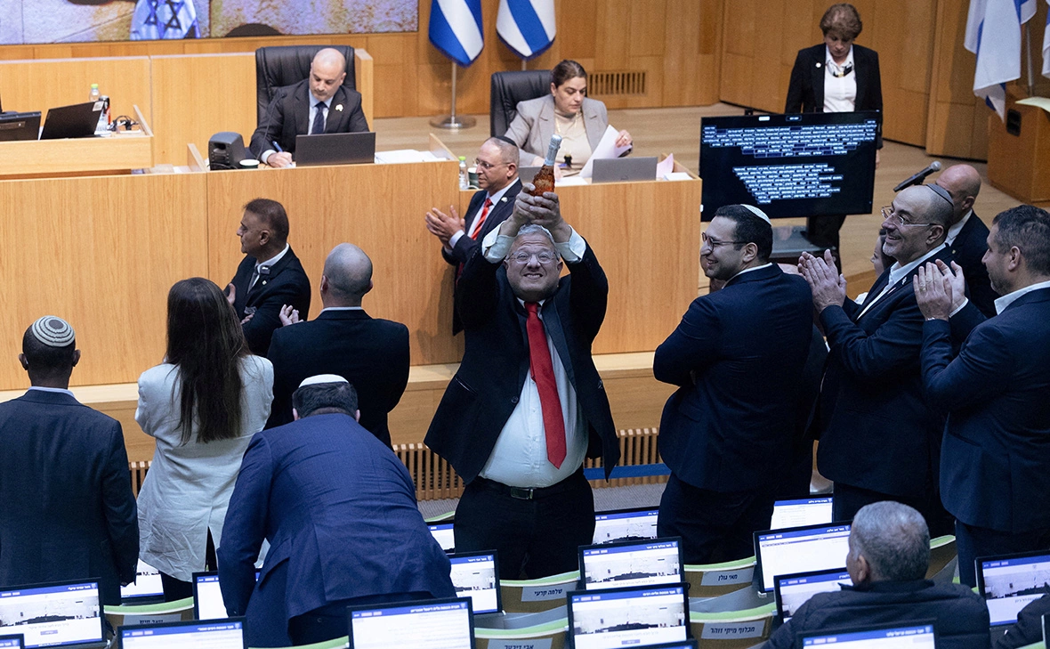 Oren Ben Hakoon / Reuters