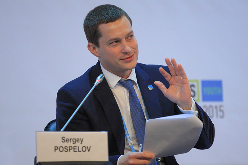 7 октября должность главы Росмолодежи покинул Сергей Поспелов. Позднее он был назначен руководителем аппарата новой Госдумы.
