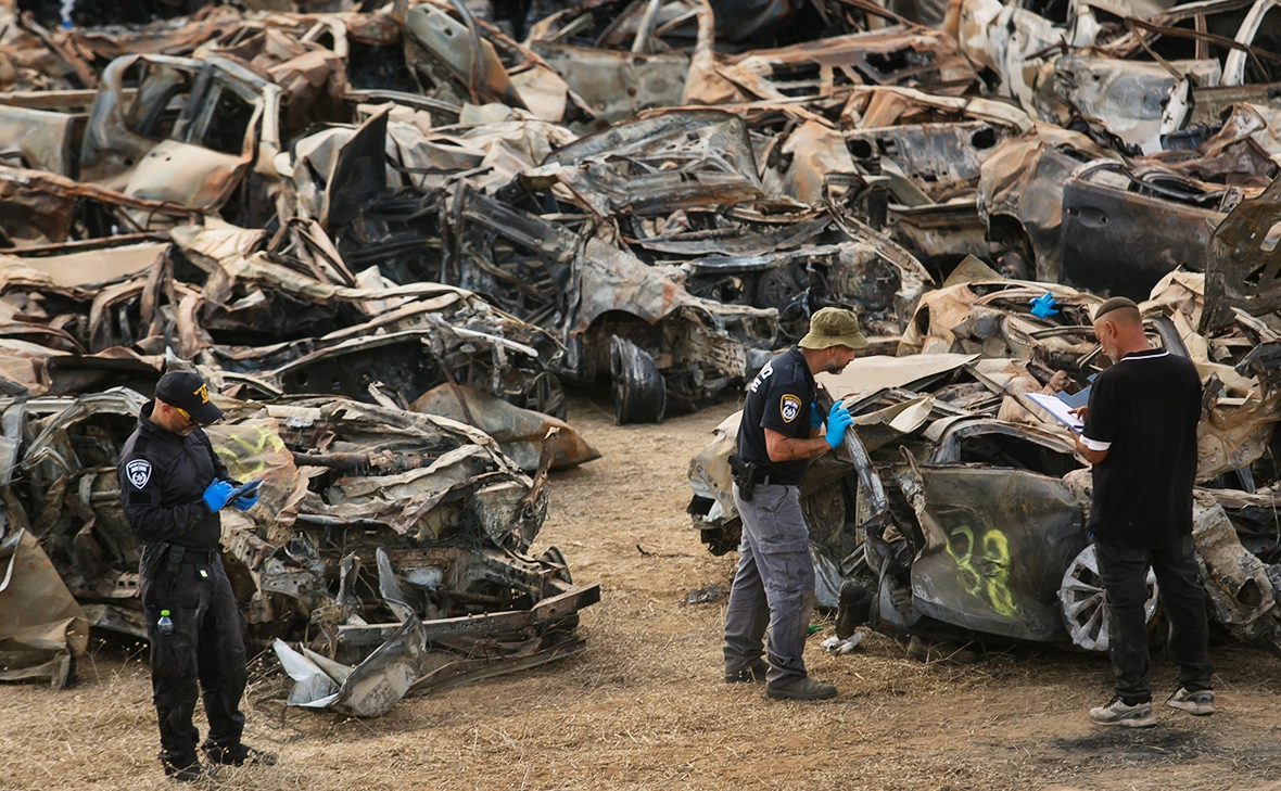 Amir Levy / Getty Images