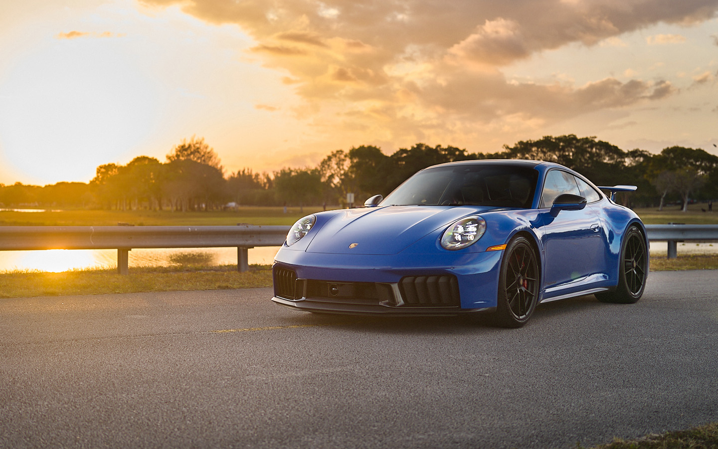 Porsche 911 Carrera GTS