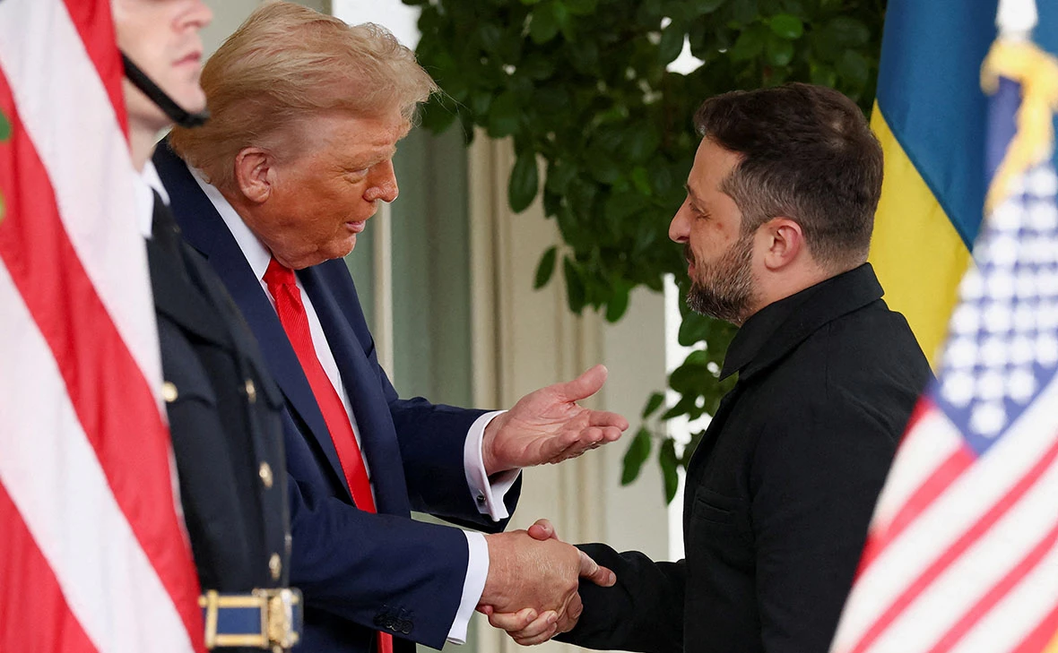 Kevin Lamarque / Reuters