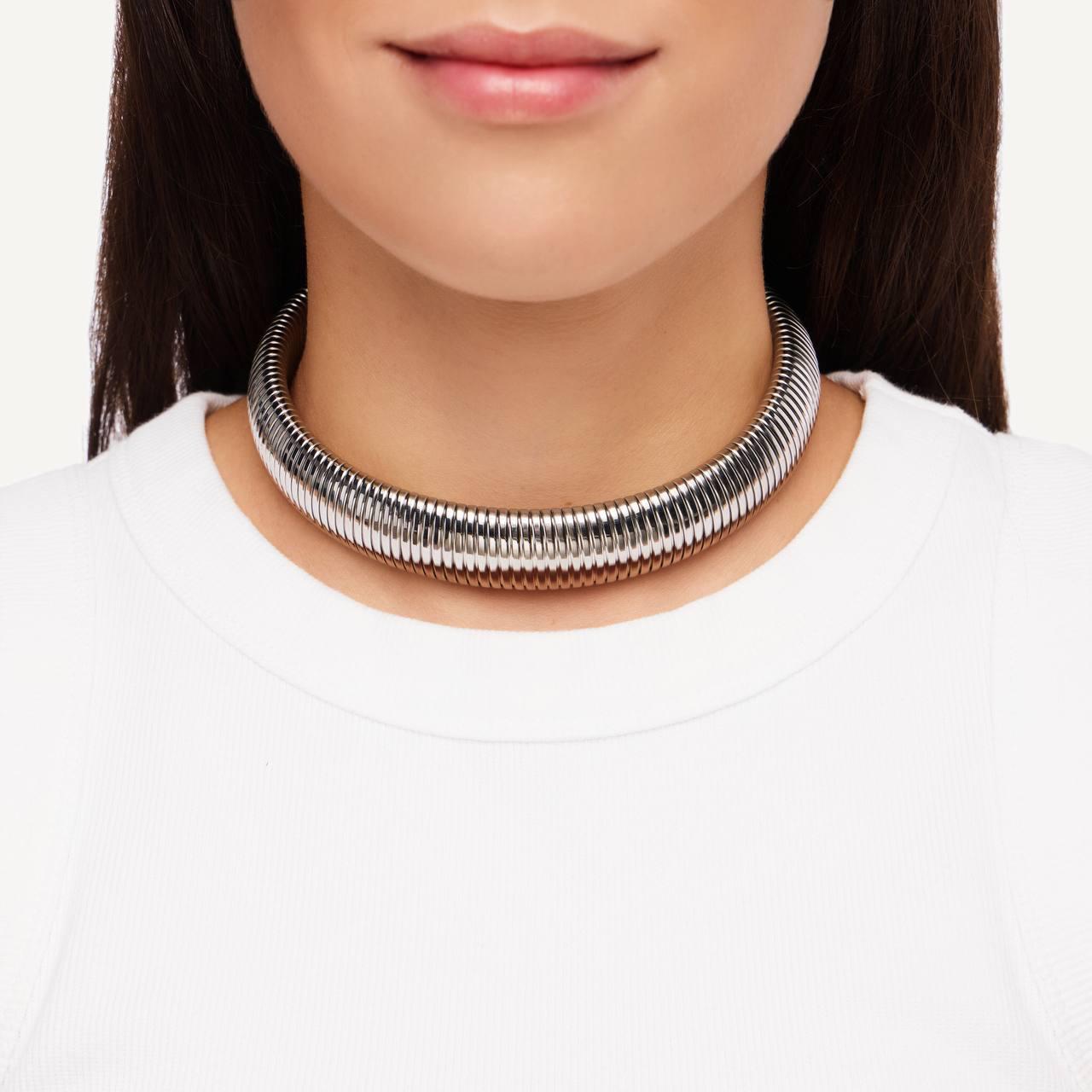 Колье&nbsp;Plain Studio, 12 350 руб. (vivalavika.com)