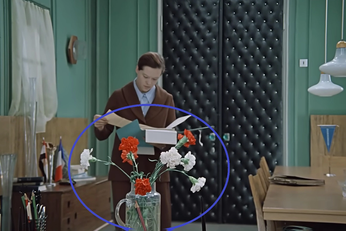 Кадр из фильма «Служебный роман» (1977), режиссер Эльдар Рязанов