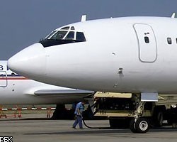 Boeing 737 совершил аварийную посадку в Индонезии, 20 человек пострадали