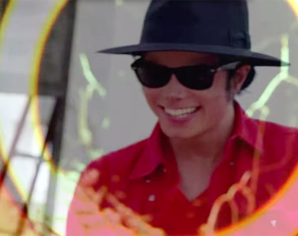 С утра погромче: Майкл Джексон выпустил новый клип