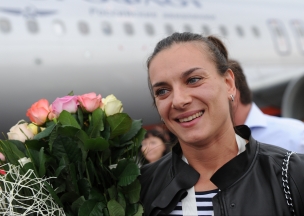 Елена Исинбаева ждет ребенка от легкоатлета сборной России