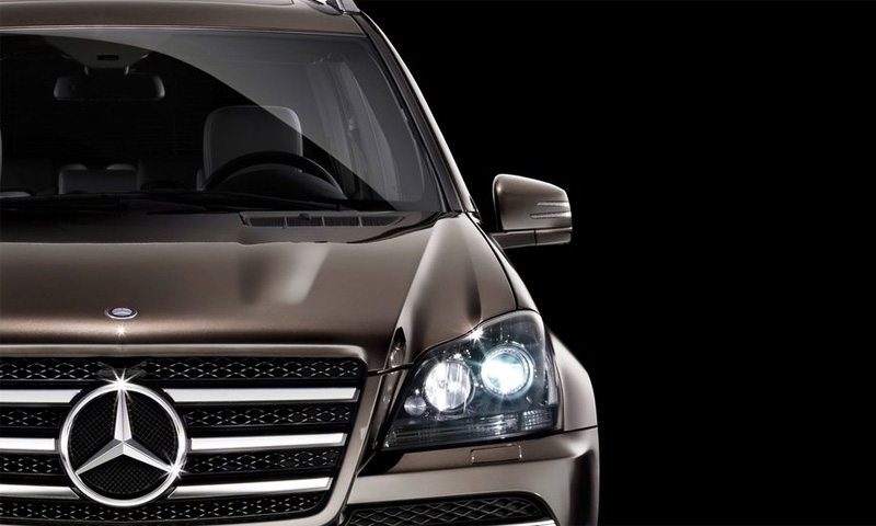 Mercedes-Benz GL нового поколения покажут в апреле