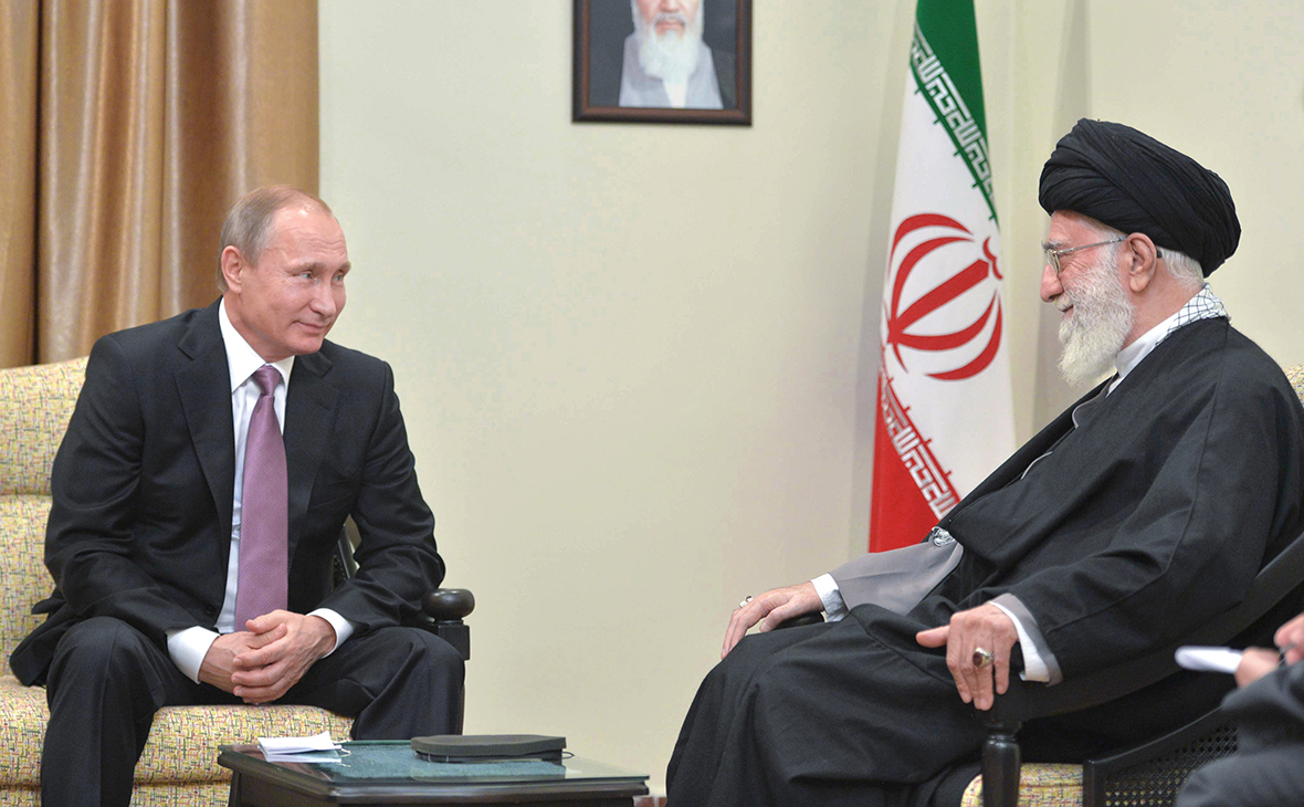 Владимир Путин и ​Али Хаменеи. Ноябрь 2015 года