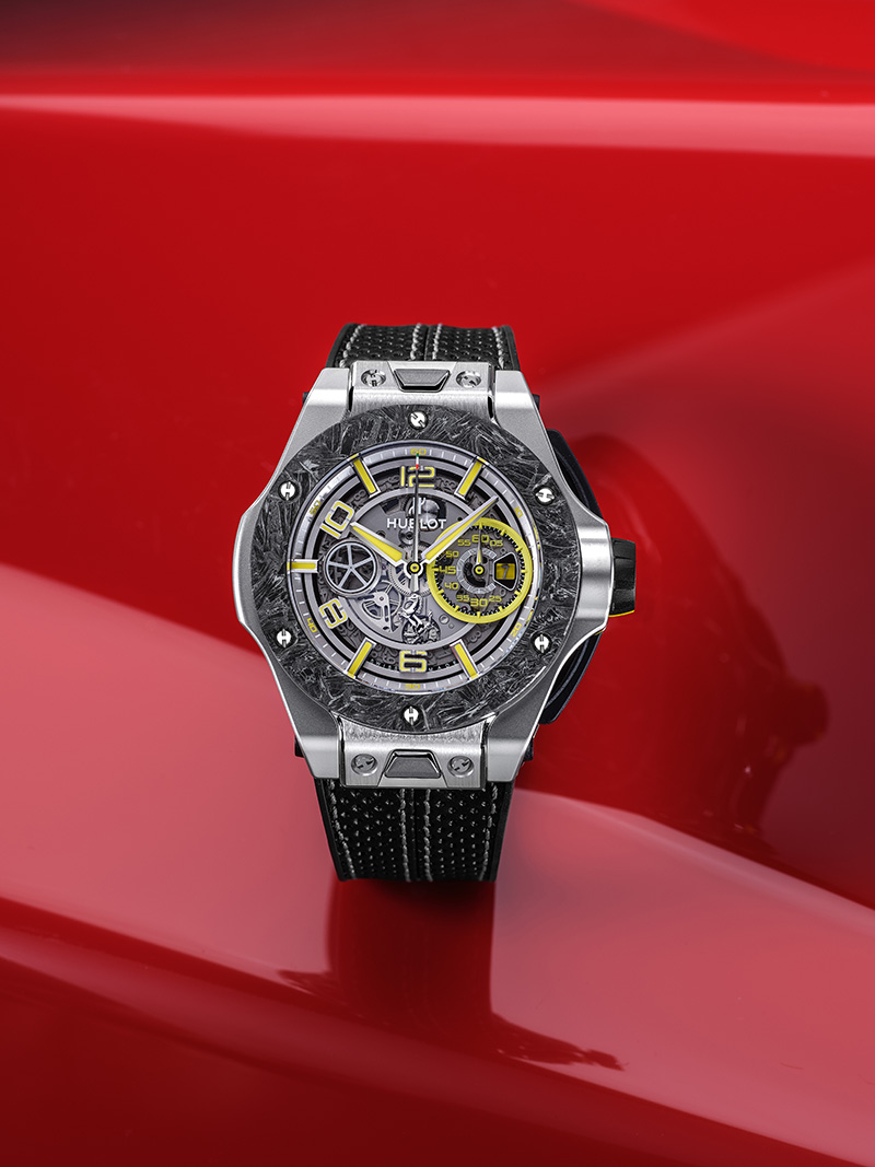 Часы Big Bang Scuderia Ferrari 90th Anniversary с платиновым корпусом