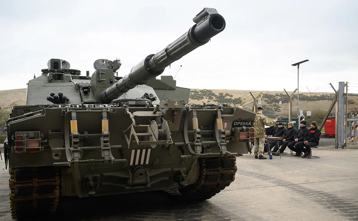 Leon Neal / Getty Images