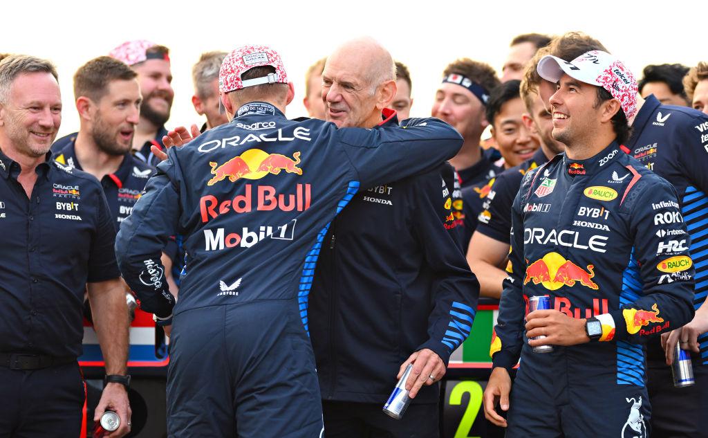 Создатель самого успешного болида в истории «Формулы-1» покинет Red Bull —  РБК