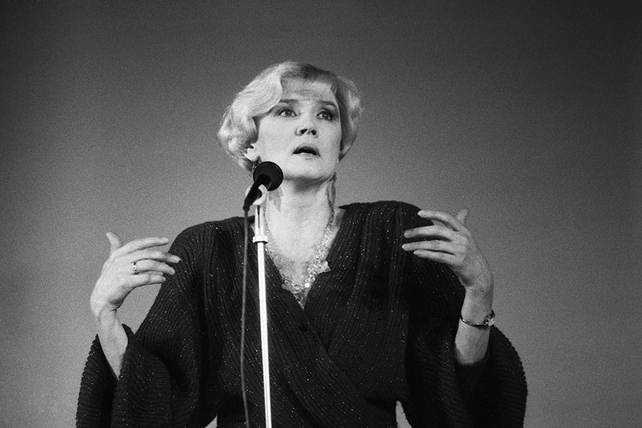 Первой главной ролью в кино для Алентовой стала работа в сериале &laquo;Такая короткая долгая жизнь&raquo; Константина Худякова&nbsp;в 1975 году. Съемки продолжались год, Алентова сыграла нехарактерную для себя роль деревенской девушки&nbsp;и позже гордилась своим перевоплощением: &laquo;Некоторые мои театральные партнеры говорили, что поначалу меня в роли Насти [главной героини] не узнали. И это счастье для актера нашей школы&raquo;. Сериал был хорошо принят прессой и публикой. Вскоре Алентова получила еще одну роль&nbsp;&mdash; в фильме &laquo;Рождение&raquo; об установлении советской власти в Армении.