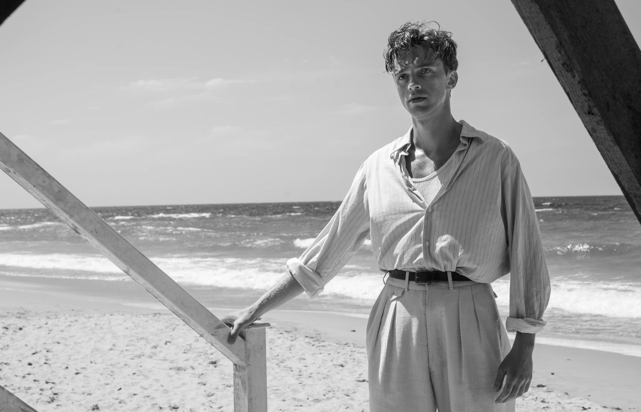 Кадр из фильма «Посторонний»