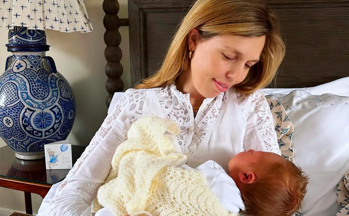 carrielbjohnson / Instagram (входит в корпорацию Meta, признана экстремистской и запрещена в России)