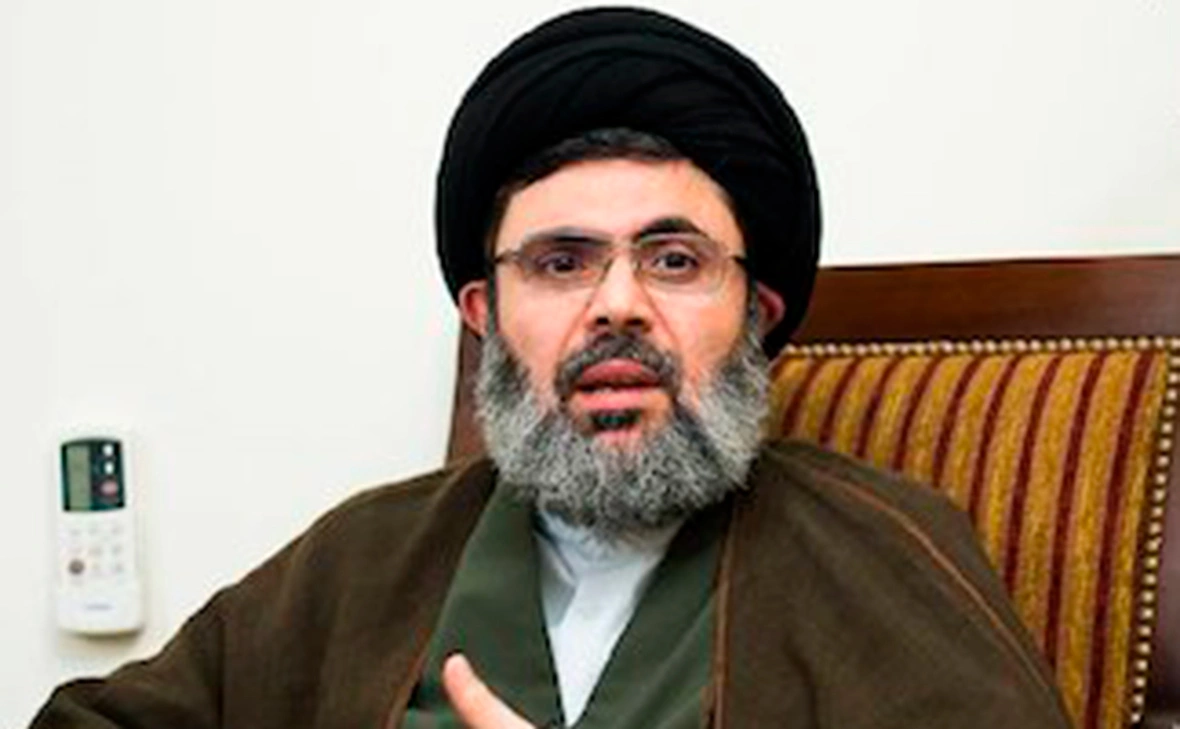 Khamenei.ir / Wikipedia